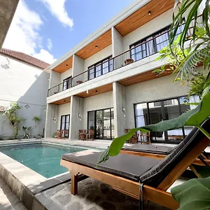 Gasthof Adi Surya, Seminyak